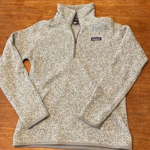 Patagonia Women’s Quarter Zip